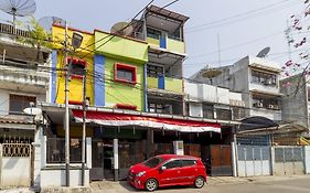 Reddoorz near Gajah Mada Plaza 2